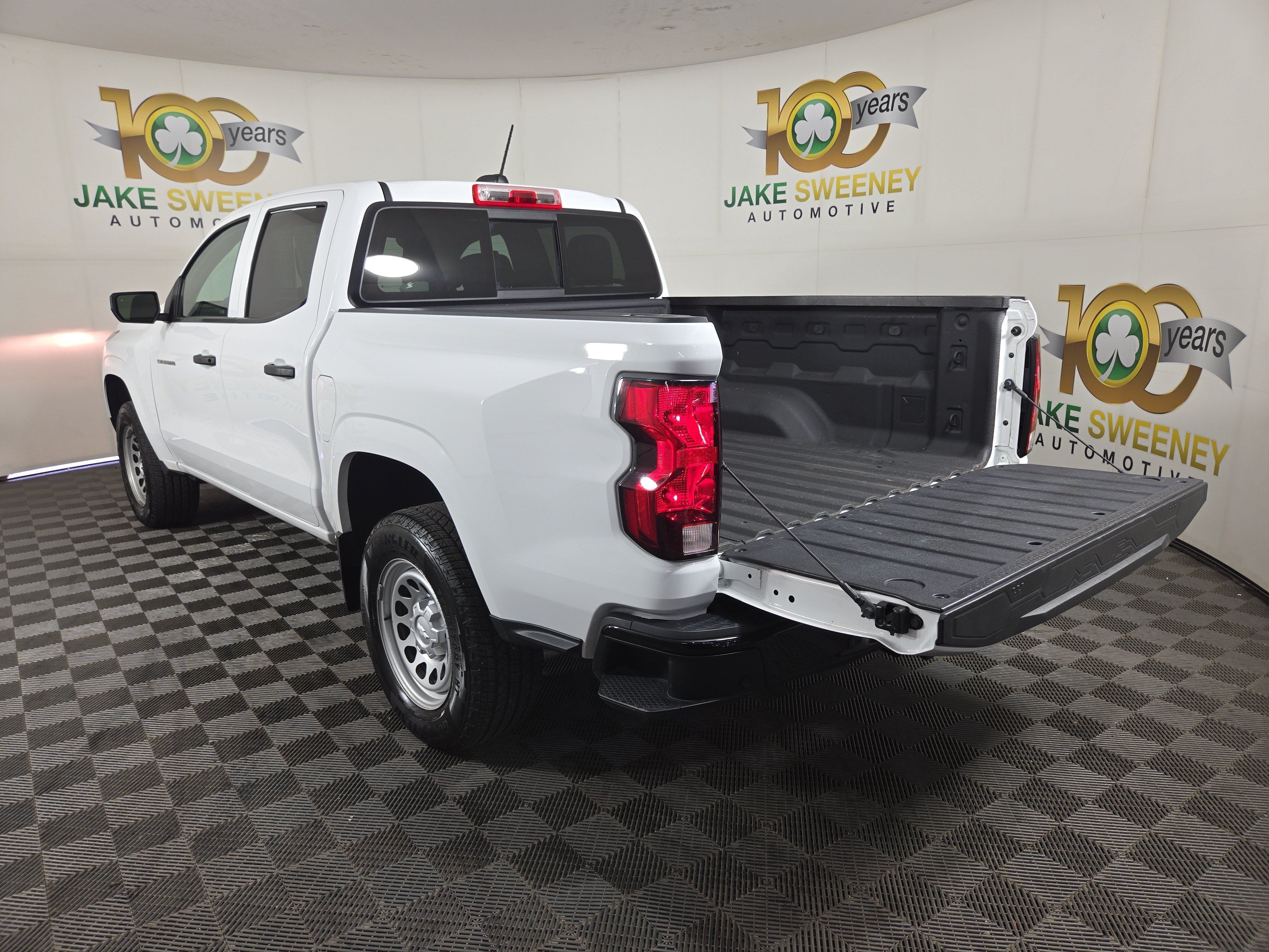 Certified 2024 Chevrolet Colorado W/T w/ Advanced Trailering Package RWD image 30