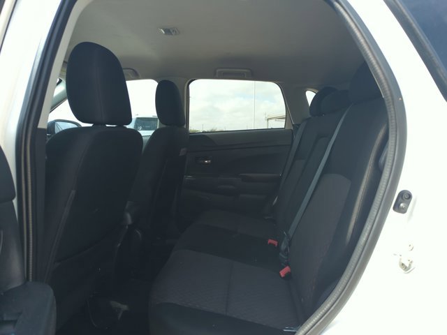 Used 2017 Mitsubishi Outlander Sport ES image 13