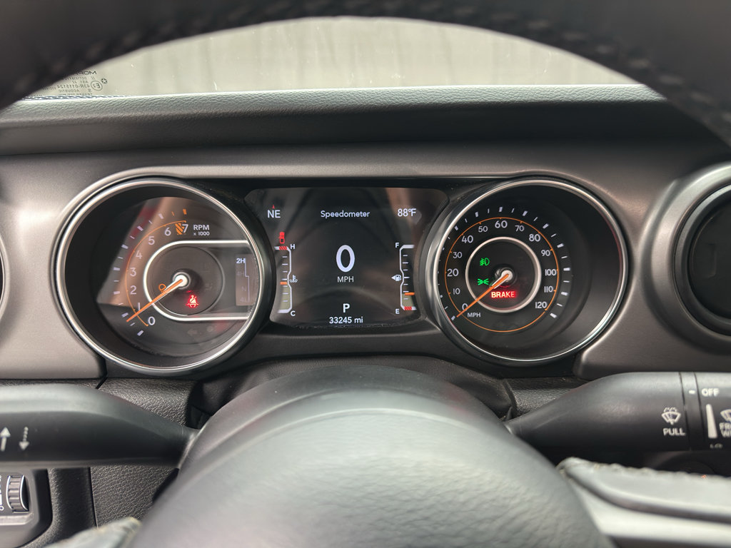 Used 2023 Jeep Gladiator Sport AWD/4WD image 10