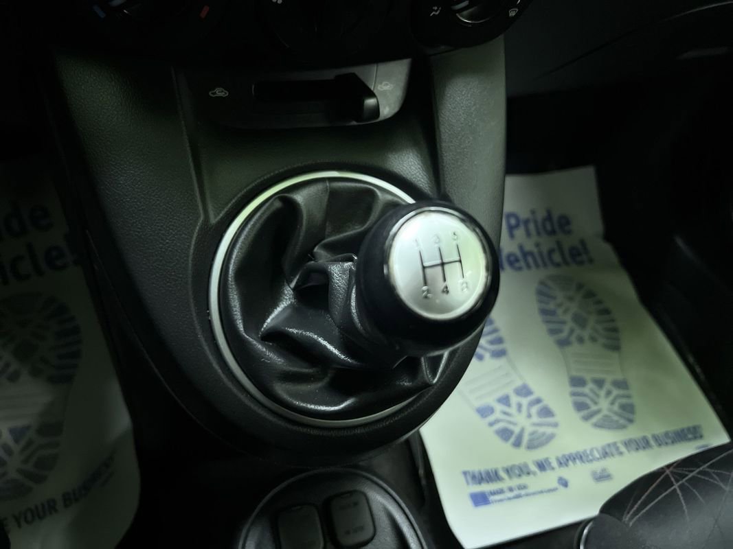 Used 2012 MAZDA MAZDA2 Sport FWD image 23