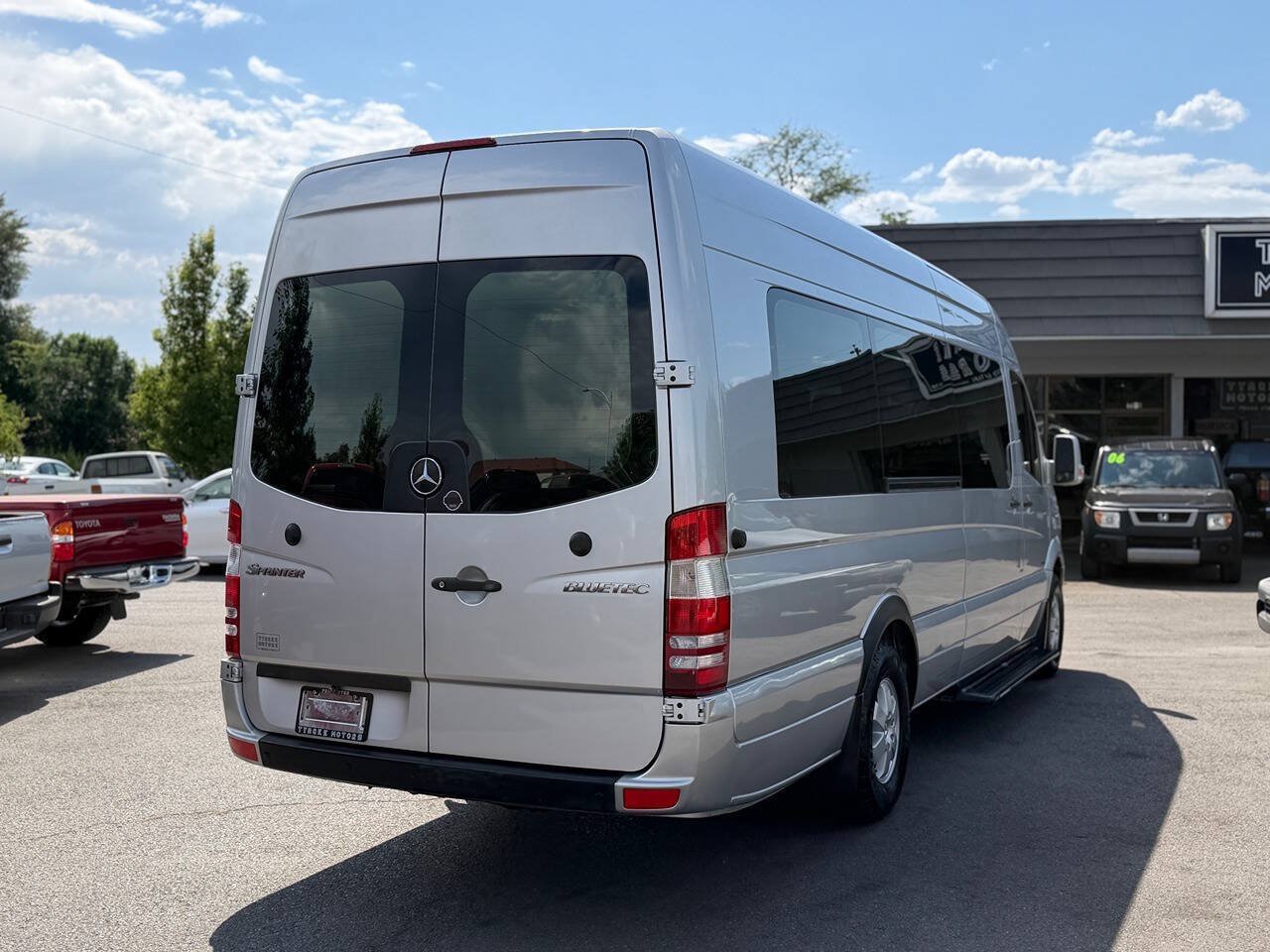 Used 2013 Mercedes-Benz Sprinter 2500 w/ Mobility Prep Pkg image 9