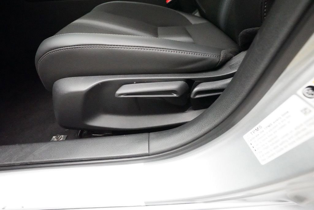 Certified 2025 Honda Civic Sport image 28