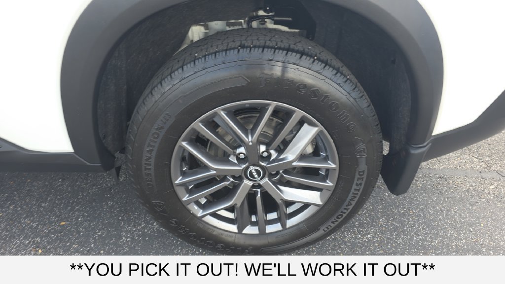 Used 2022 Nissan Rogue S AWD/4WD image 10