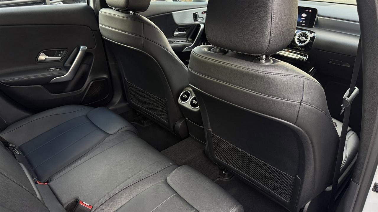 Used 2019 Mercedes-Benz A 220 4MATIC image 35