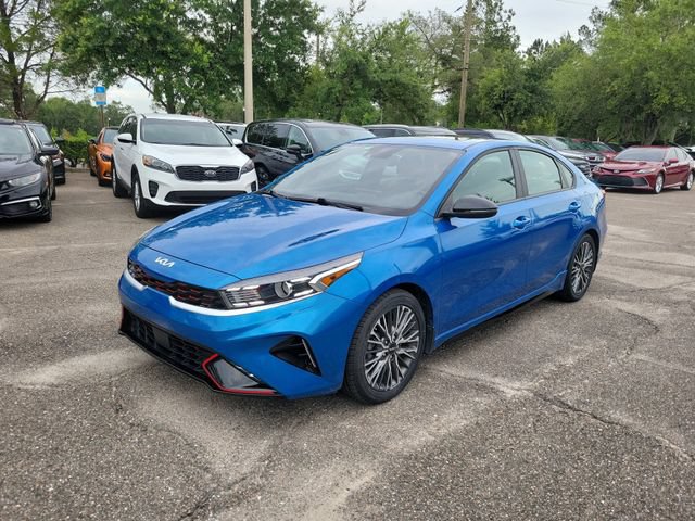 Used 2022 Kia Forte GT-Line w/ GT-Line Premium Package FWD image 4