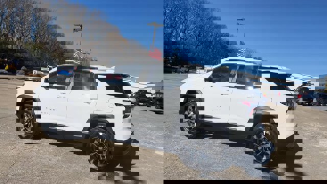 New 2026 Chevrolet Equinox LT image 6