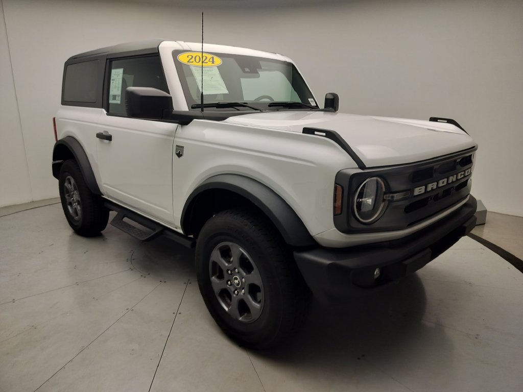 Used 2024 Ford Bronco Big Bend AWD/4WD image 2