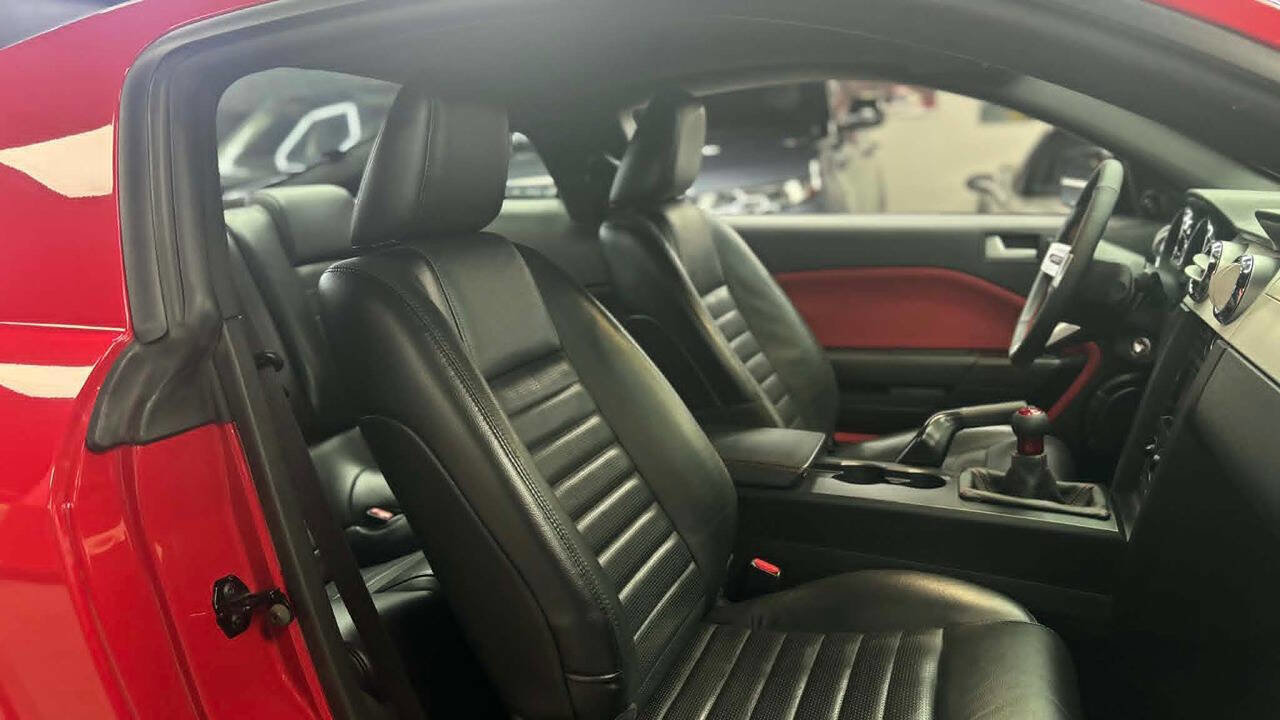 Used 2007 Ford Mustang GT Premium image 11