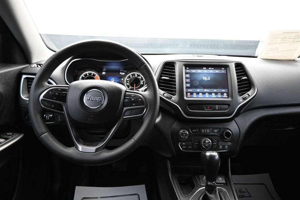 Used 2022 Jeep Cherokee Latitude Lux FWD image 14