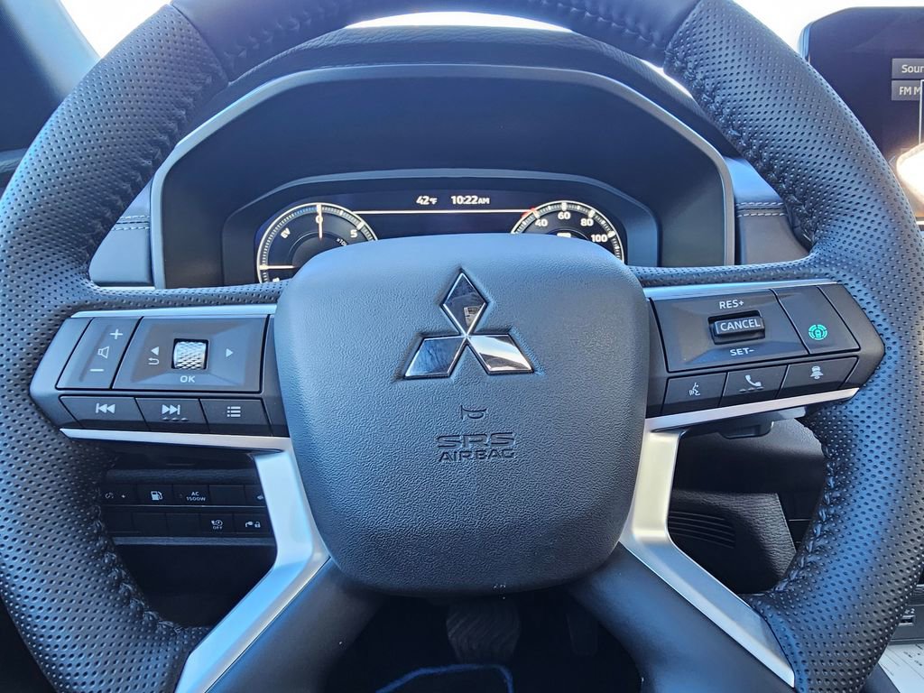 New 2025 Mitsubishi Outlander SEL Black Edition image 17
