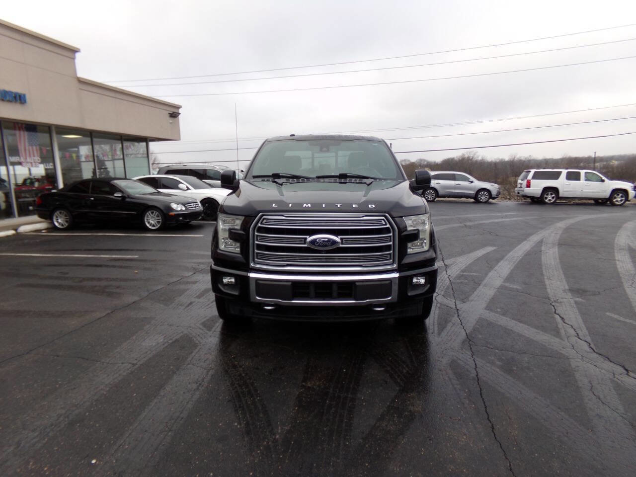 Used 2017 Ford F150 Limited w/ Trailer Tow Package AWD/4WD image 3