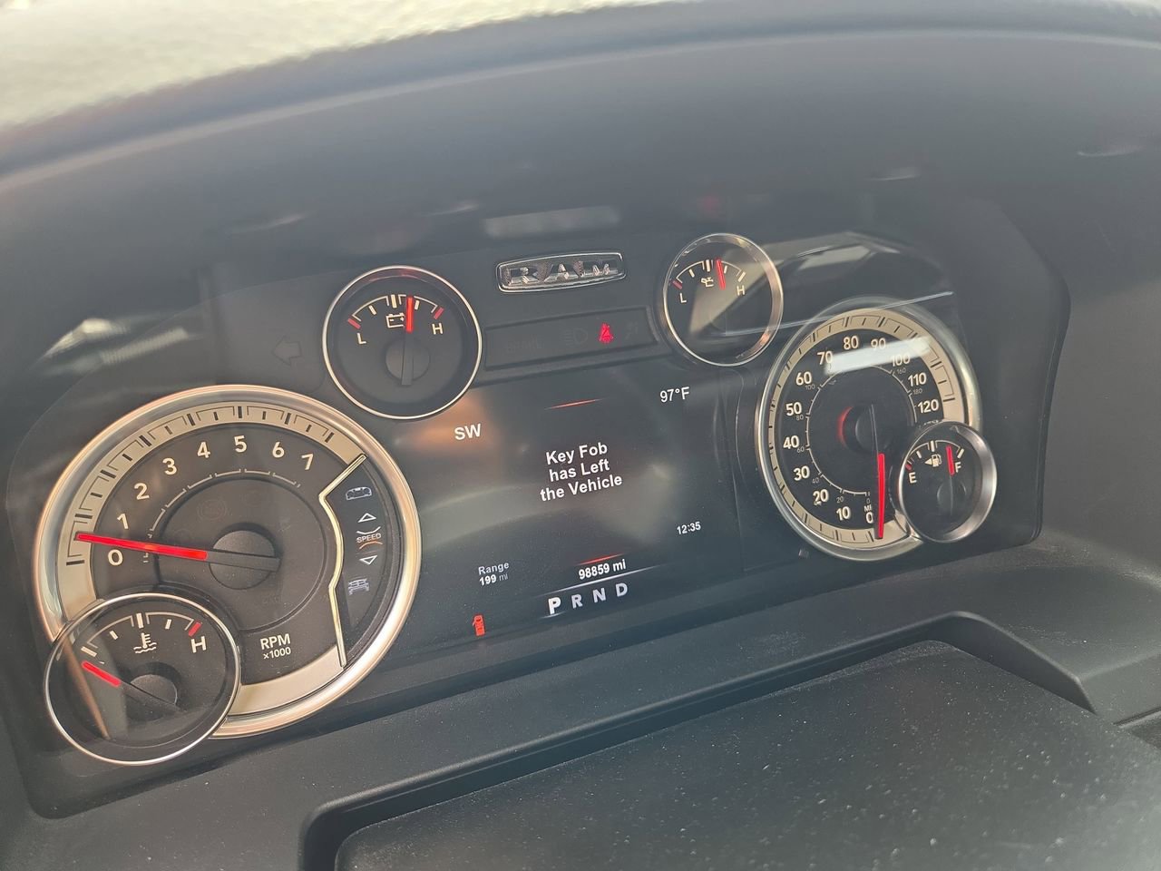 Used 2017 RAM 1500 Laramie w/ Convenience Group image 11