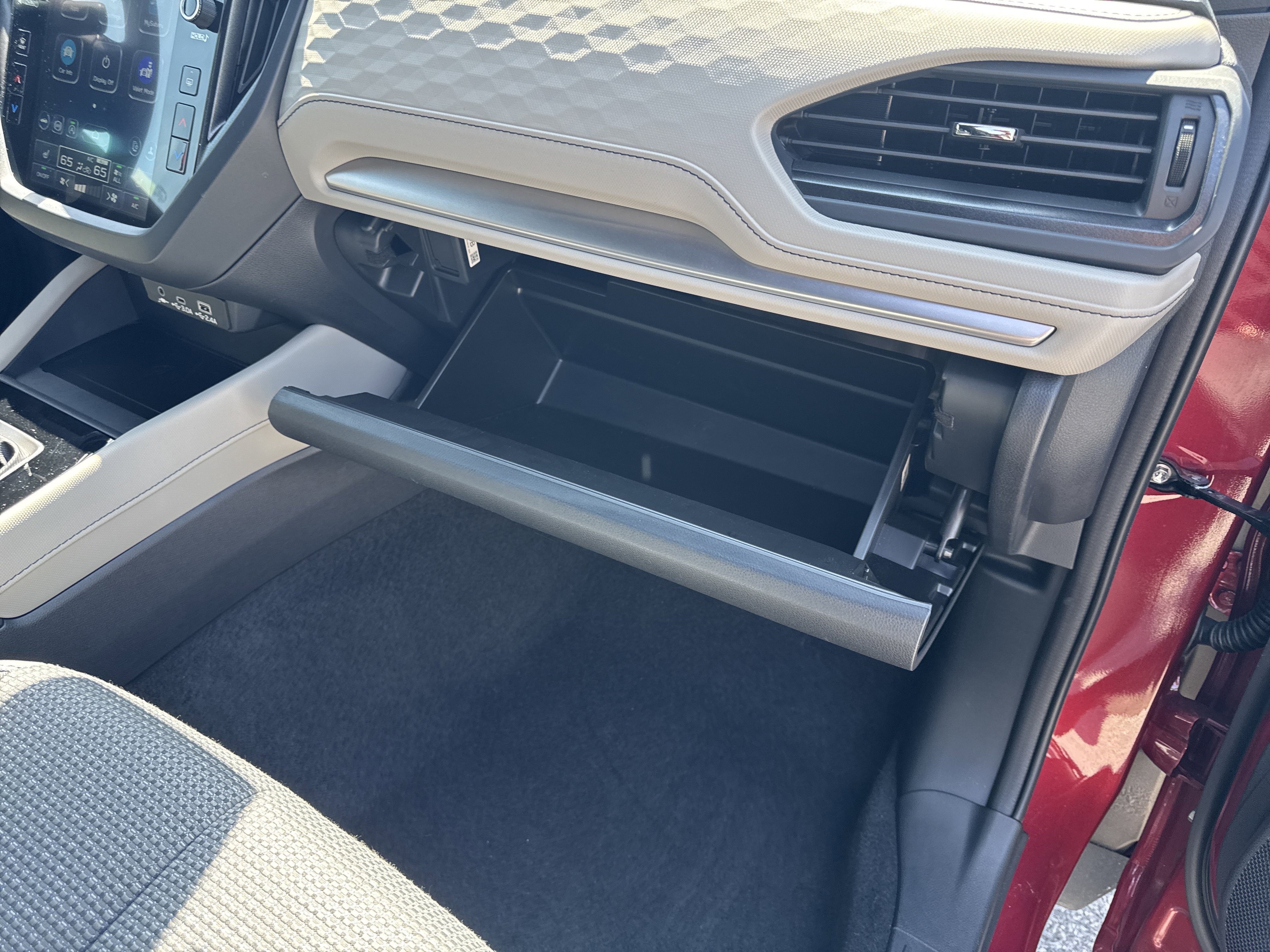 Certified 2025 Subaru Forester Premium w/ Convenience Package #1 AWD/4WD image 17