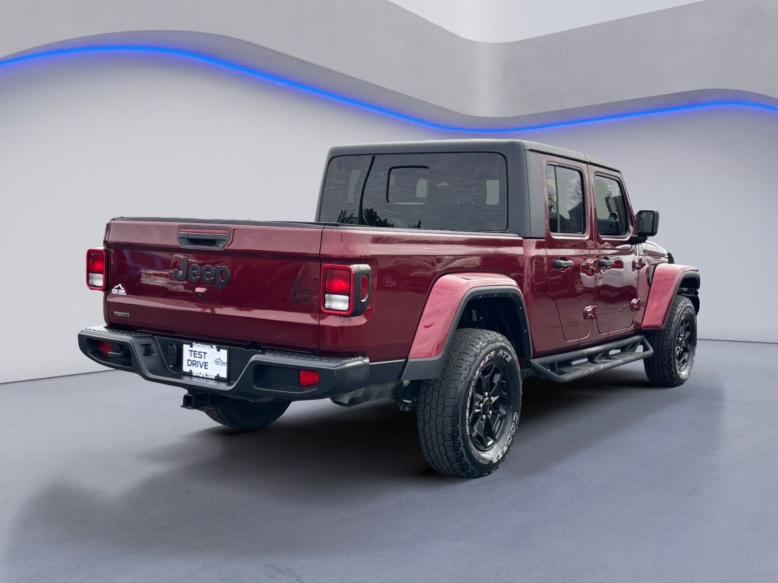 Used 2021 Jeep Gladiator Willys image 9