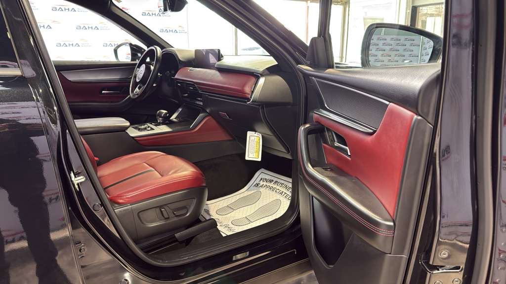 Used 2025 MAZDA CX-70 Plug-In Hybrid w/ Premium Plus AWD/4WD image 59