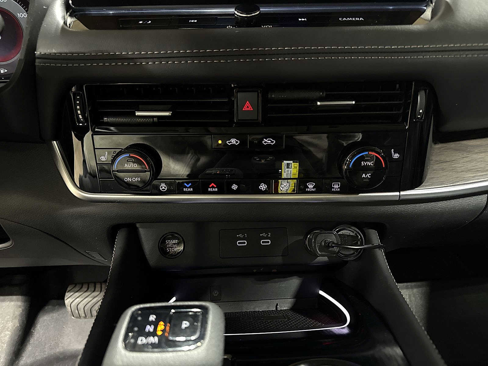 Used 2024 Nissan Rogue Platinum w/ Platinum Premium Package AWD/4WD image 22
