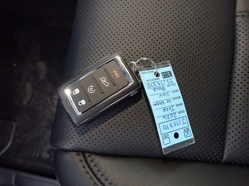 New 2026 Jeep Grand Wagoneer L 4WD image 49