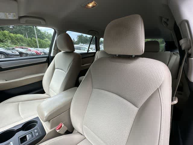 Used 2015 Subaru Outback 2.5i Premium AWD/4WD image 12