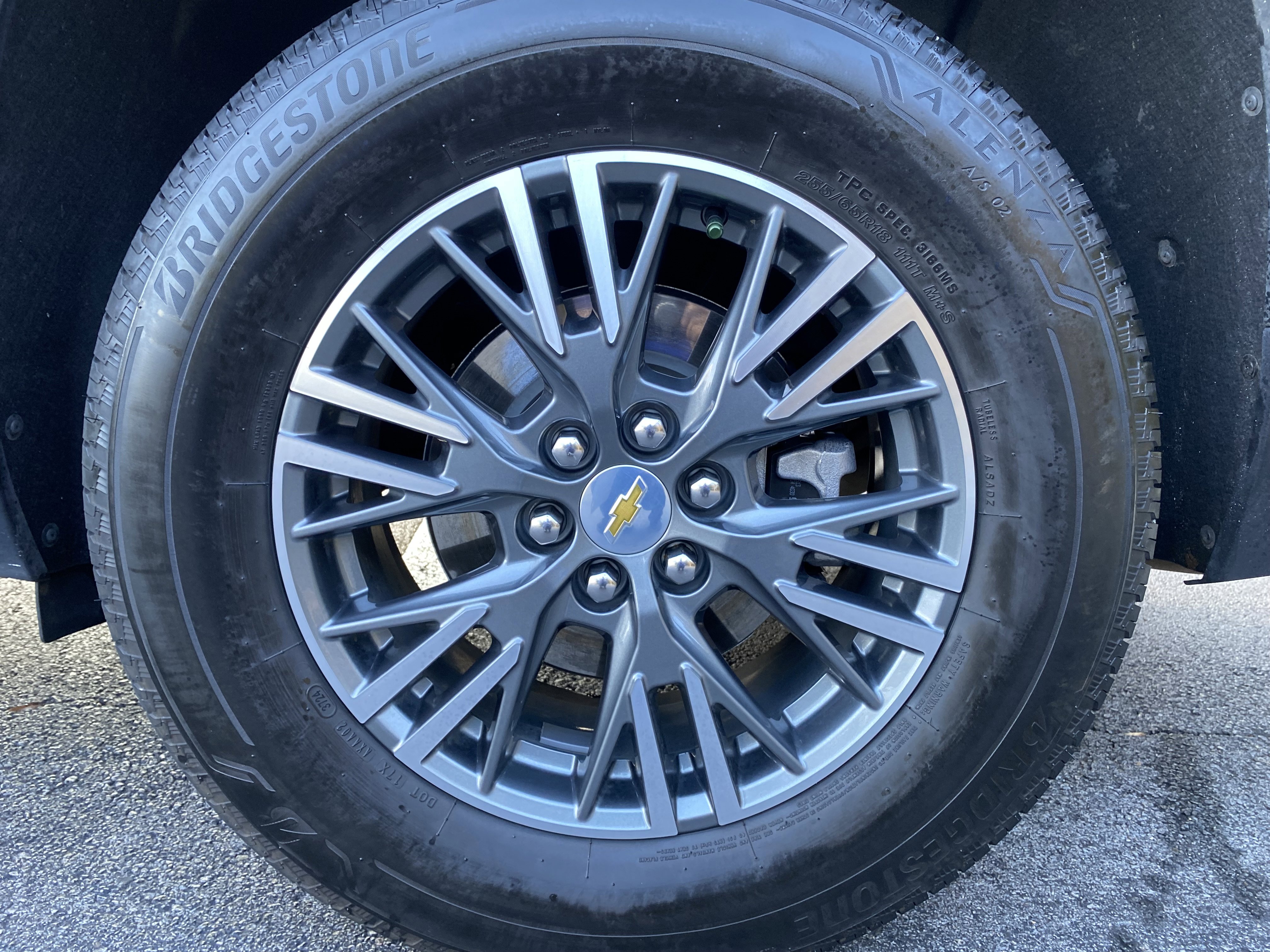 Used 2024 Chevrolet Traverse LT w/ Trailering Package image 40