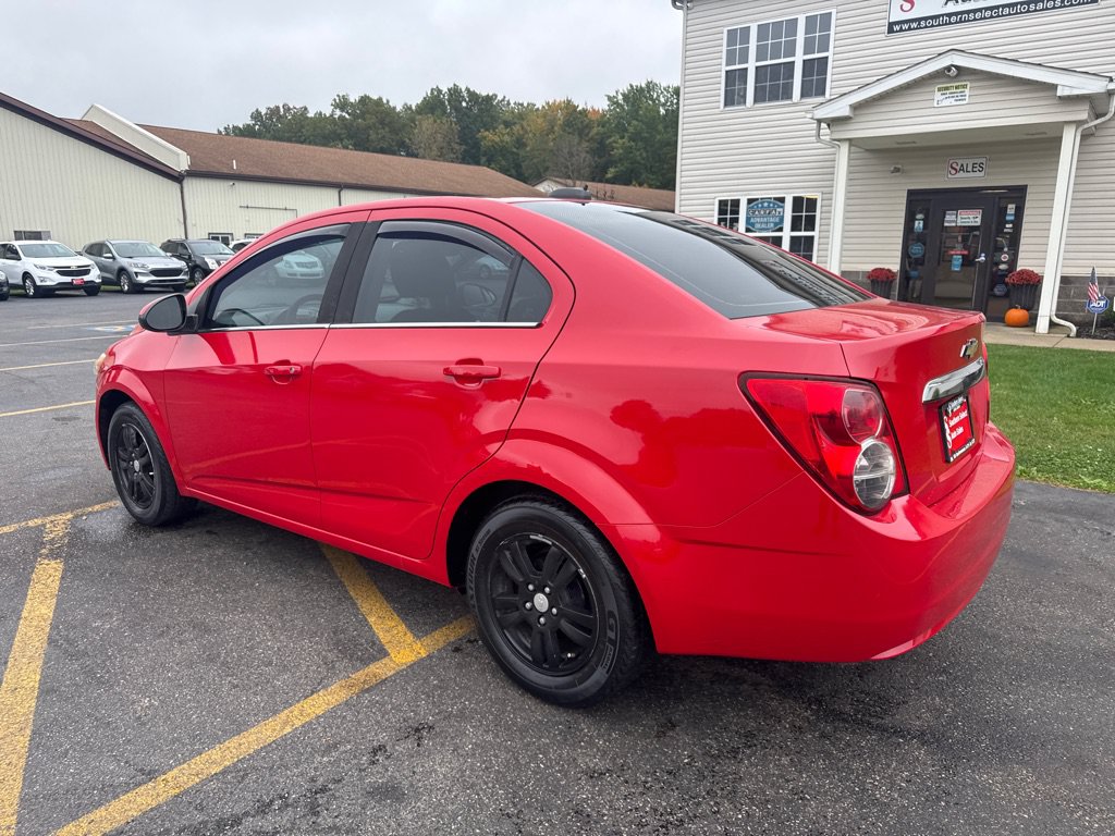 Used 2015 Chevrolet Sonic LT FWD image 8