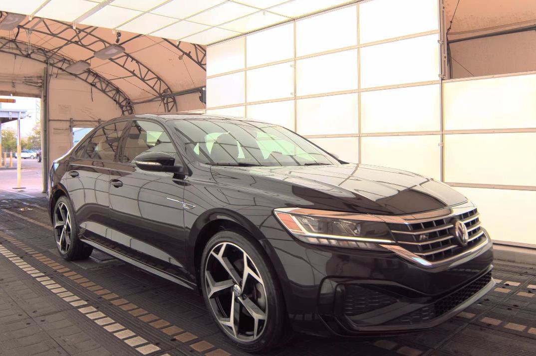 Used 2021 Volkswagen Passat 2.0T R-Line FWD image 16
