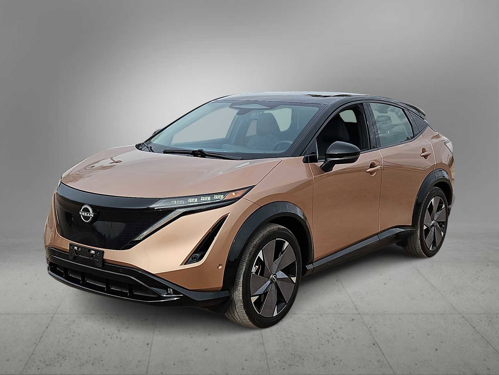 Used 2023 Nissan Ariya image 4