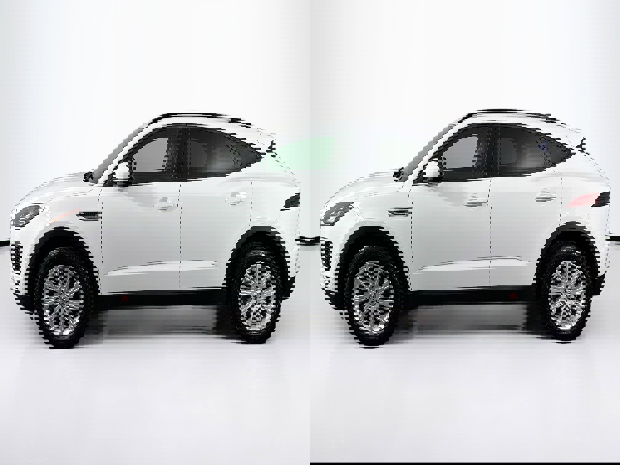 Used 2020 Jaguar E-PACE image 7