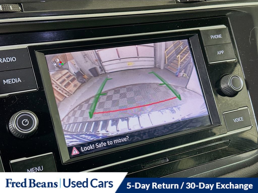 Used 2023 Volkswagen Tiguan S image 14