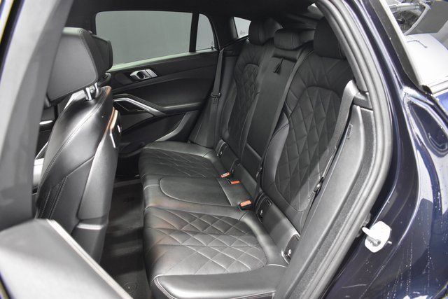 Used 2025 BMW X6 xDrive40i image 32