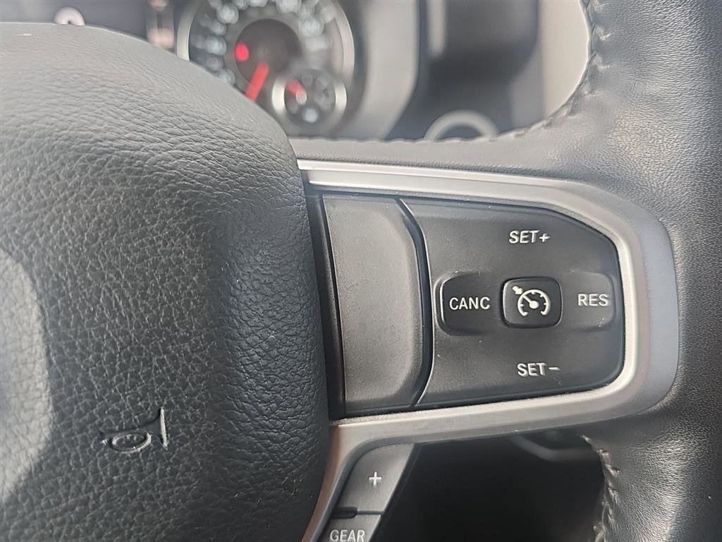 Used 2020 RAM 1500 Big Horn AWD/4WD image 19