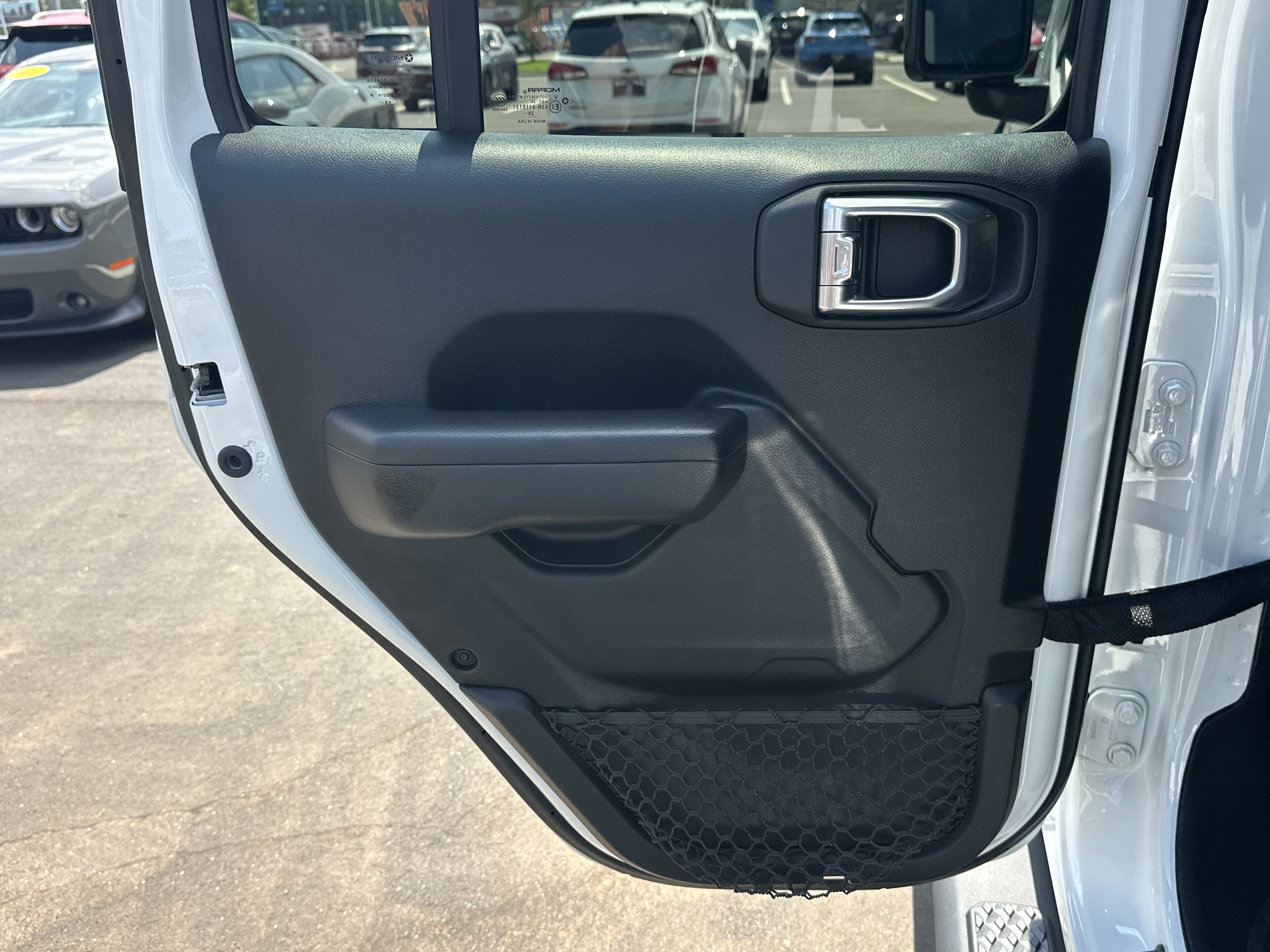 Used 2021 Jeep Gladiator Mojave AWD/4WD image 23