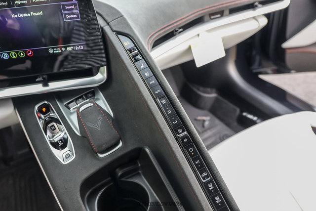 Used 2023 Chevrolet Corvette Z06 RWD image 43