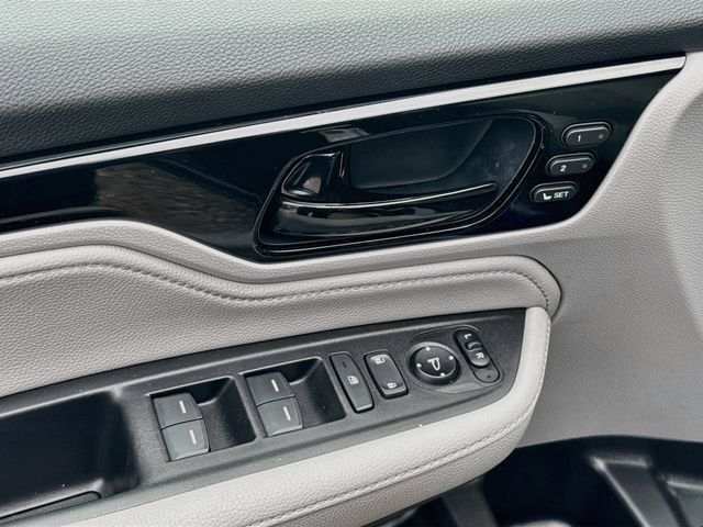 Certified 2023 Honda Odyssey Touring image 23