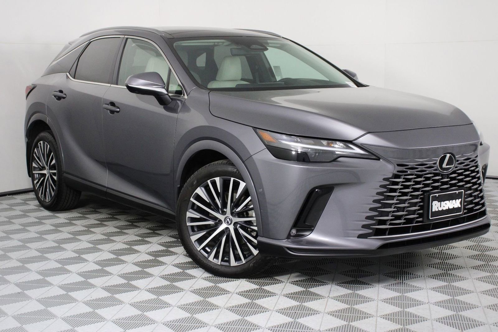 Used 2023 Lexus RX 350 Premium Plus w/ Accessory Package image 9