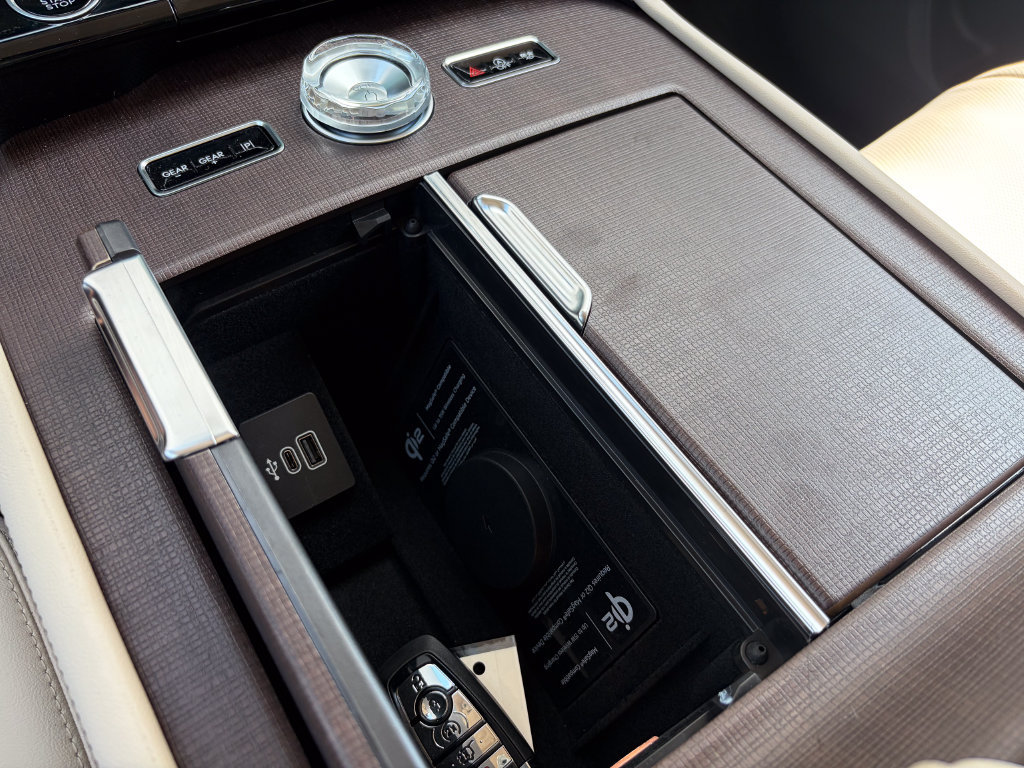 New 2027 Lincoln Navigator Premiere AWD/4WD image 46