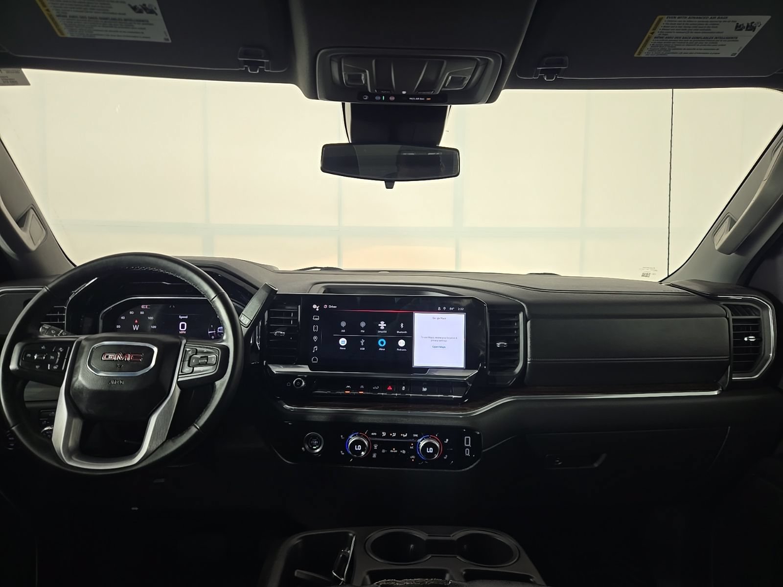 Used 2024 GMC Sierra 1500 Elevation RWD image 9