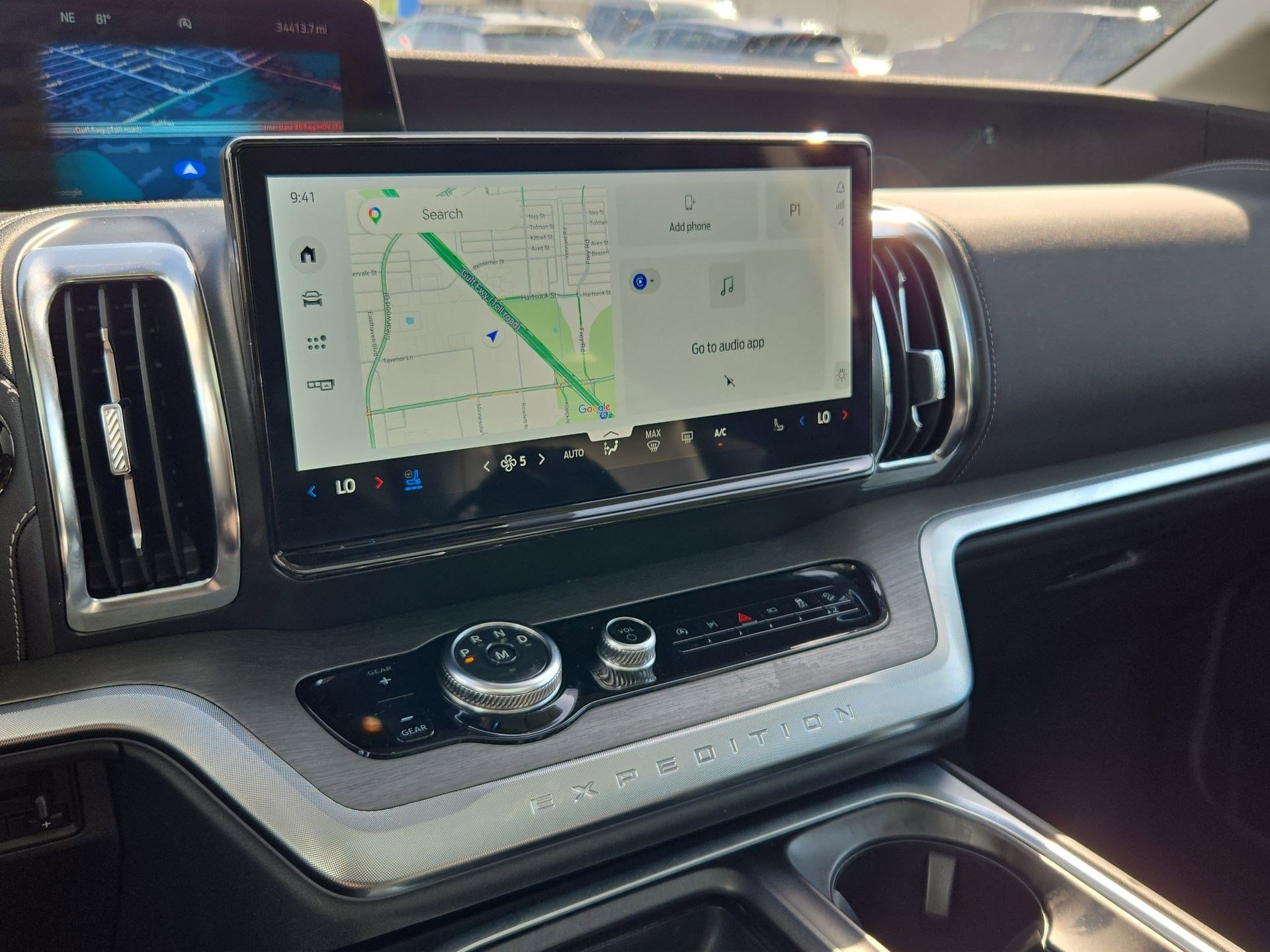 Used 2025 Ford Expedition Platinum image 24