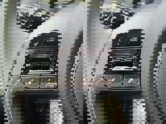 Certified 2025 Hyundai Elantra Sport w/ Cargo Package image 22