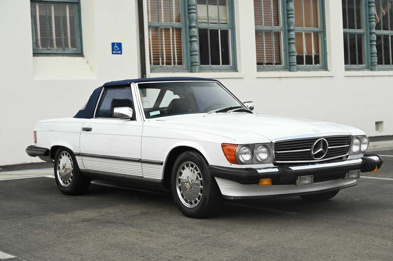 Used 1989 Mercedes-Benz 560 SL image 9