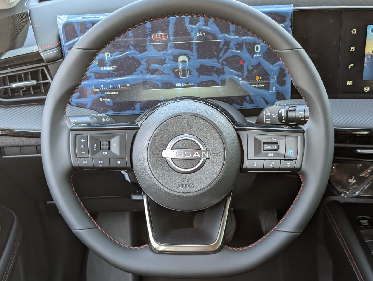 New 2027 Nissan Kicks SR FWD image 10