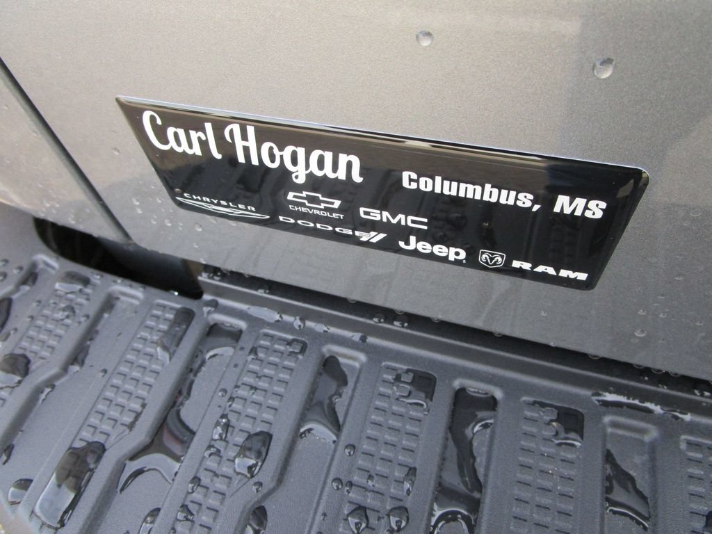 Used 2026 GMC Sierra 1500 SLE AWD/4WD image 17