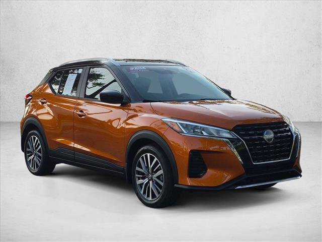 Used 2021 Nissan Kicks SV FWD image 3