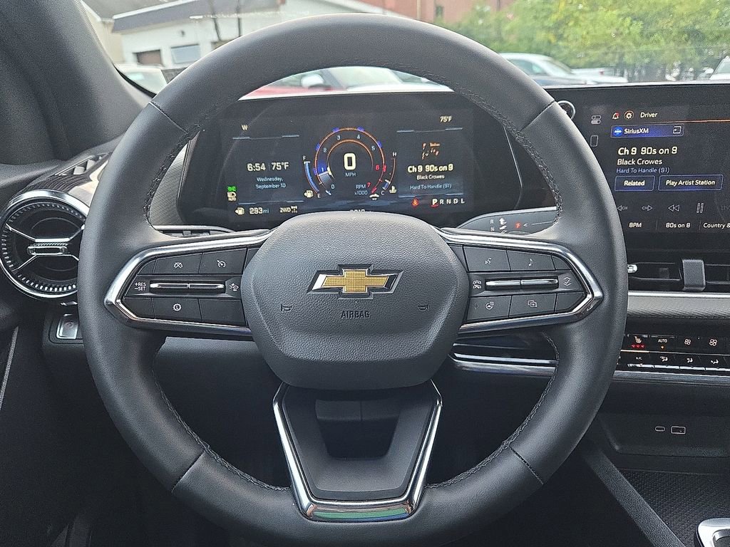 Used 2026 Chevrolet Equinox LT w/ Convenience Package II image 25