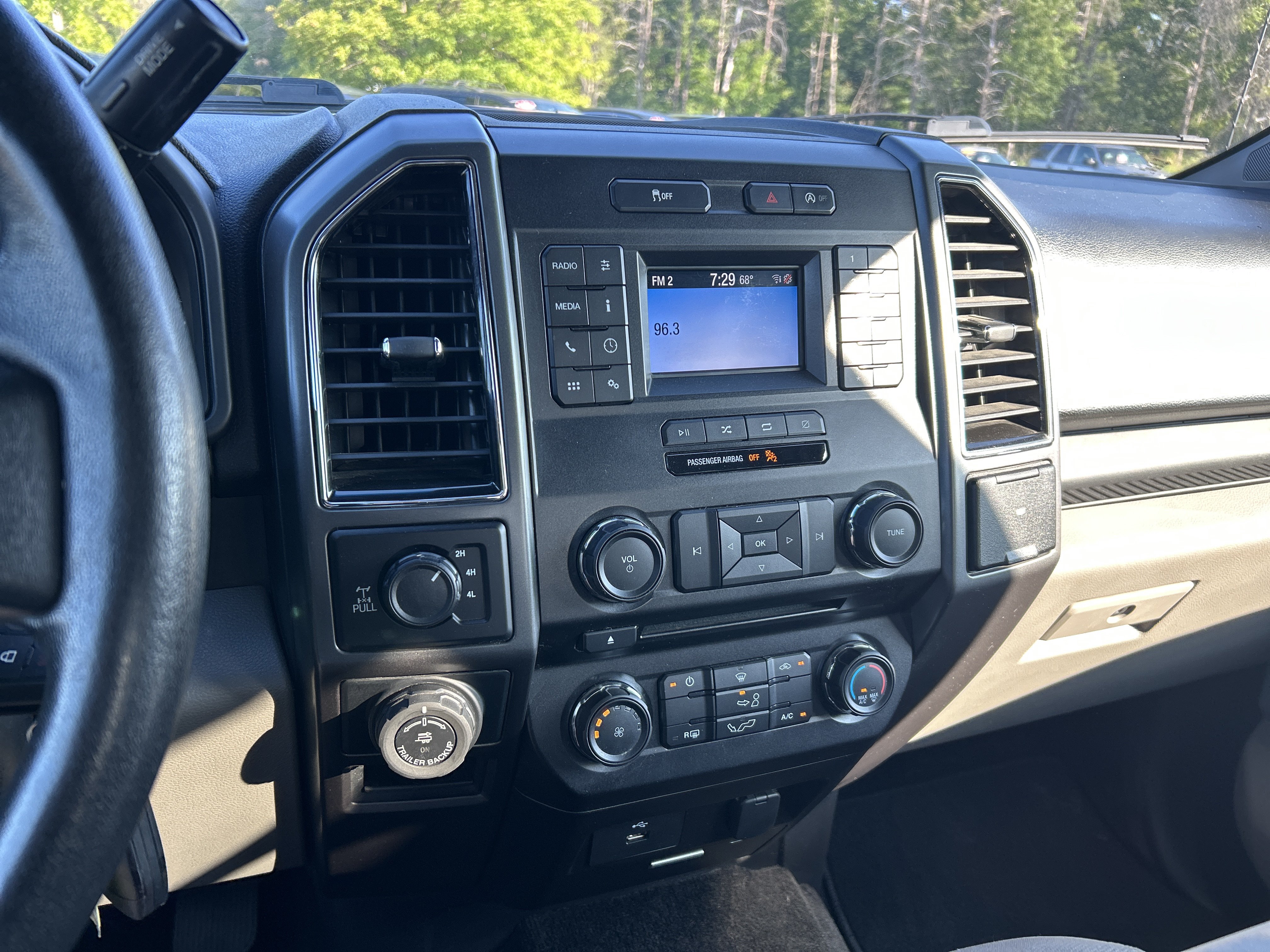 Used 2018 Ford F150 XLT w/ Equipment Group 301A Mid AWD/4WD image 16