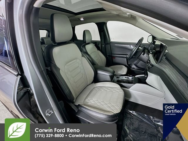 Used 2024 Ford Escape Platinum w/ Premium Technology Package AWD/4WD image 32