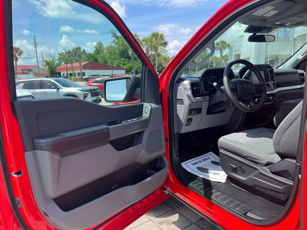Used 2023 Ford F150 XLT AWD/4WD image 12