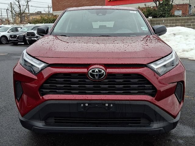 Used 2024 Toyota RAV4 LE image 2
