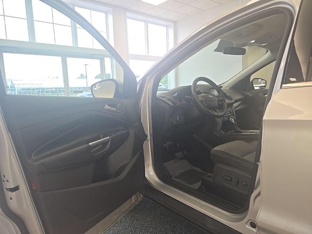 Used 2019 Ford Escape SE AWD/4WD image 12