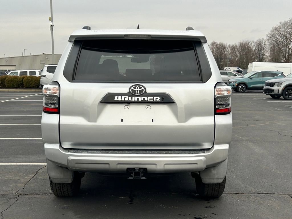 Used 2020 Toyota 4Runner TRD Off-Road Premium w/ Moonroof Package image 6