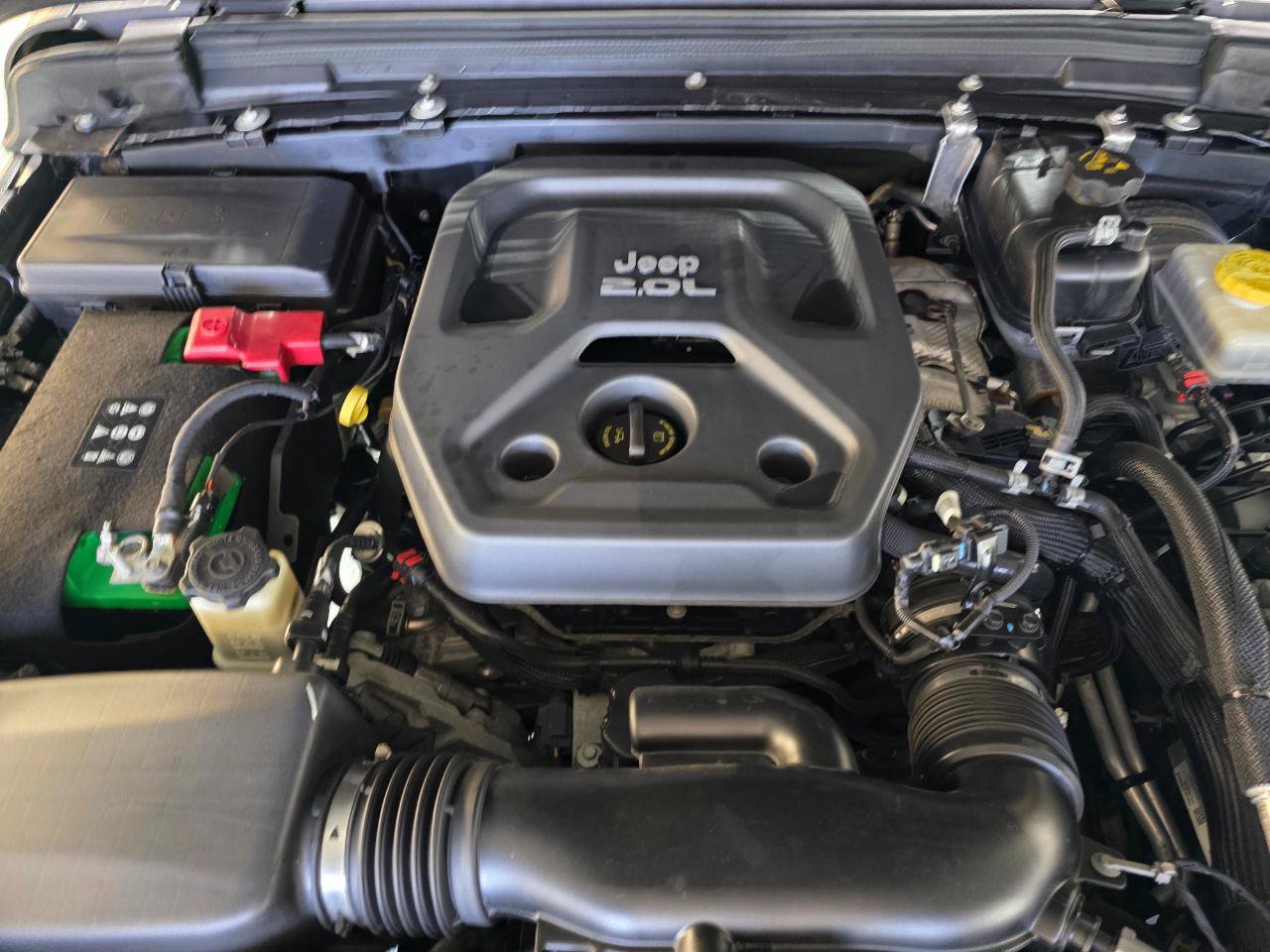 Used 2019 Jeep Wrangler Unlimited Rubicon AWD/4WD image 36